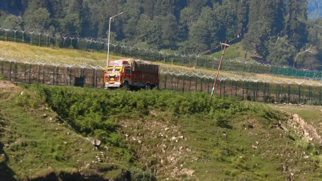 Praktičan vodič za oglašivače iz Crne Gore: kako otkriti, procijeniti i angažovati indonežanske Twitter kreatore za društveno odgovorne brend inicijative.