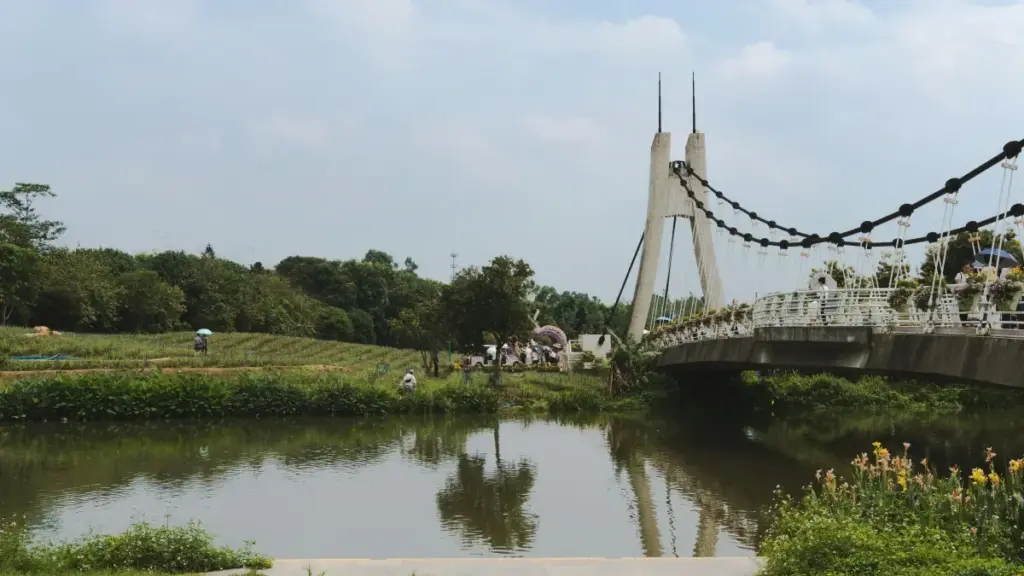 Praktičan vodič za oglašivače iz Crne Gore: gdje i kako pronaći filipinske Facebook kreatore za product seeding među beauty blogerkama.
